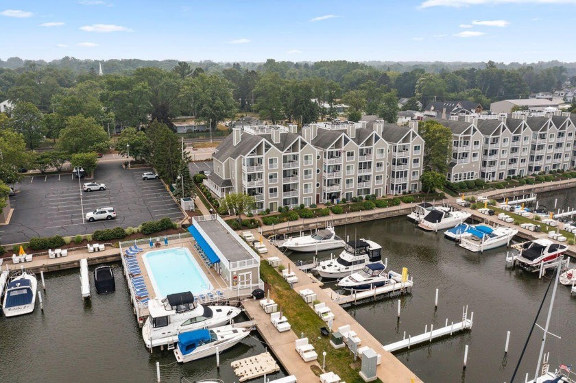 Welcome to a boater's dream! This rare 3br/3ba extra-wide - Beach Condo for sale in New Buffalo, Michigan on Beachhouse.com