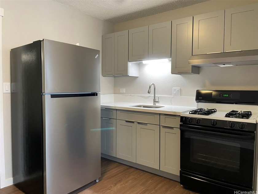 A Solid Option for First-Time Buyers or Investors. Conveniently - Beach Condo for sale in Honolulu, Hawaii on Beachhouse.com