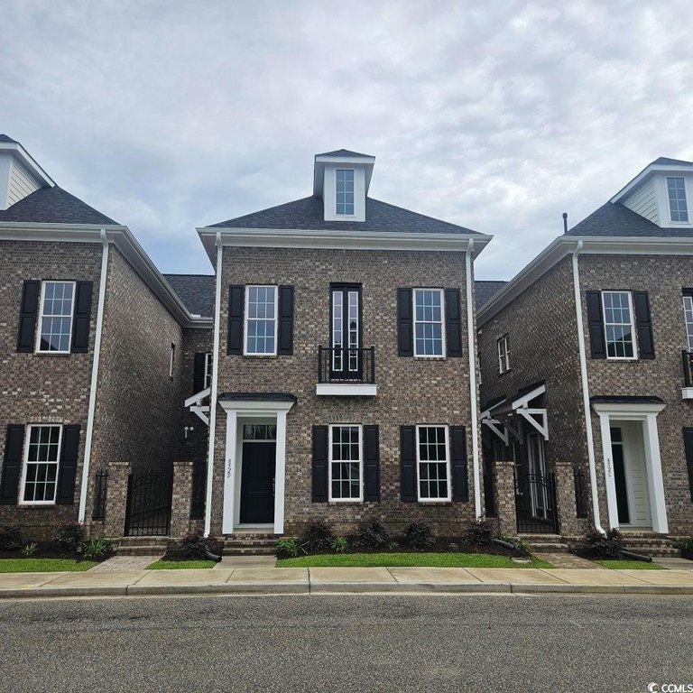 Brand New Upscale townhome in heart of Market Common. Brick, LVP - Beach Townhome/Townhouse for sale in Myrtle Beach, South Carolina on Beachhouse.com