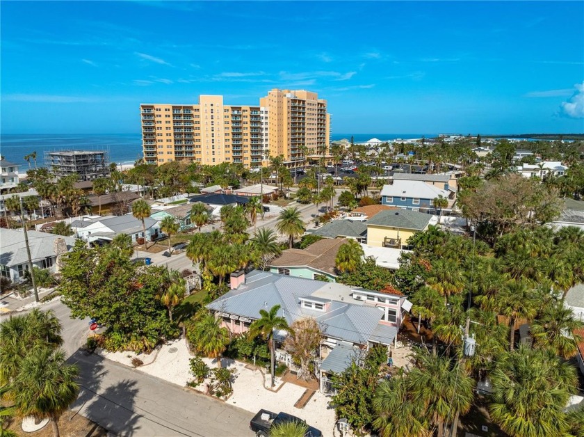 851 Mandalay Ave is quintessential Clearwater Beach. More than a - Beach Home for sale in Clearwater Beach, Florida on Beachhouse.com