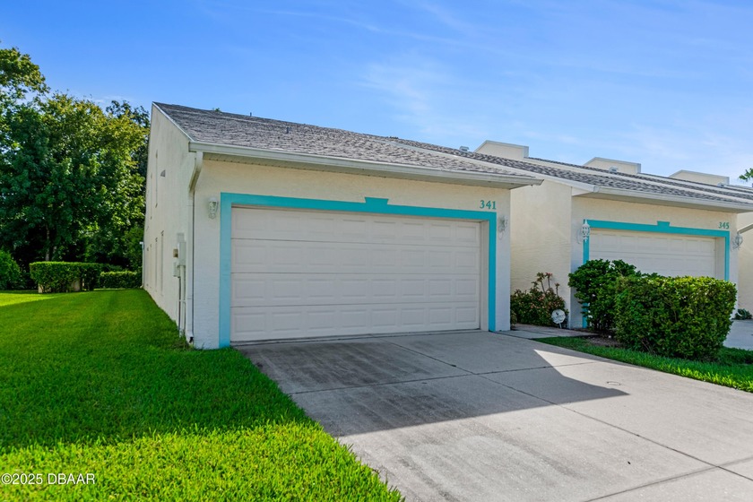 Extremely Rare Find -Large-Over 2100 sqft maintenance free, town - Beach Townhome/Townhouse for sale in New Smyrna Beach, Florida on Beachhouse.com