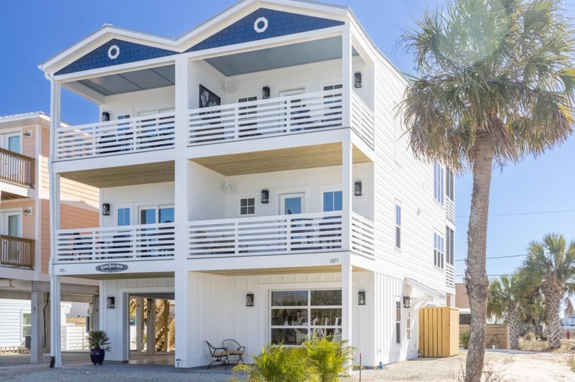 Welcome to your dream coastal retreat, just a block away from - Beach Home for sale in Mexico Beach, Florida on Beachhouse.com