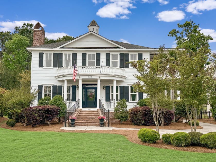 Looking for that Historic Charleston feel? This magnificent home - Beach Home for sale in Charleston, South Carolina on Beachhouse.com