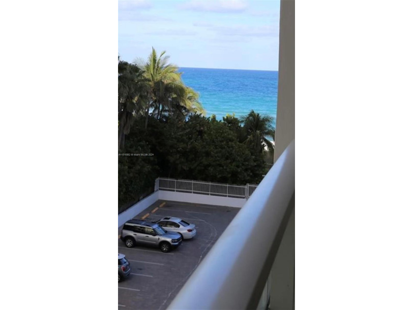 Solid OceanFront Investment on *Millionaires Row* easy to show - Beach Condo for sale in Miami Beach, Florida on Beachhouse.com