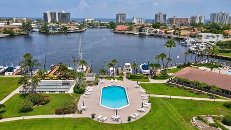 Escape reality AND BRING YOUR BOAT! This charming condo along - Beach Condo for sale in Delray Beach, Florida on Beachhouse.com