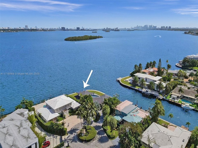 This exceptional 16100 sqft corner lot 230ft on the open bay is - Beach Home for sale in North Miami, Florida on Beachhouse.com