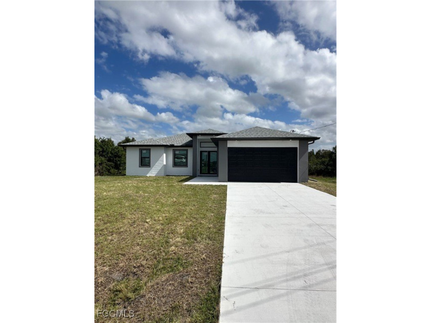 New construction 2025! Seller will pay all closing cost!!! - Beach Home for sale in Lehigh Acres, Florida on Beachhouse.com