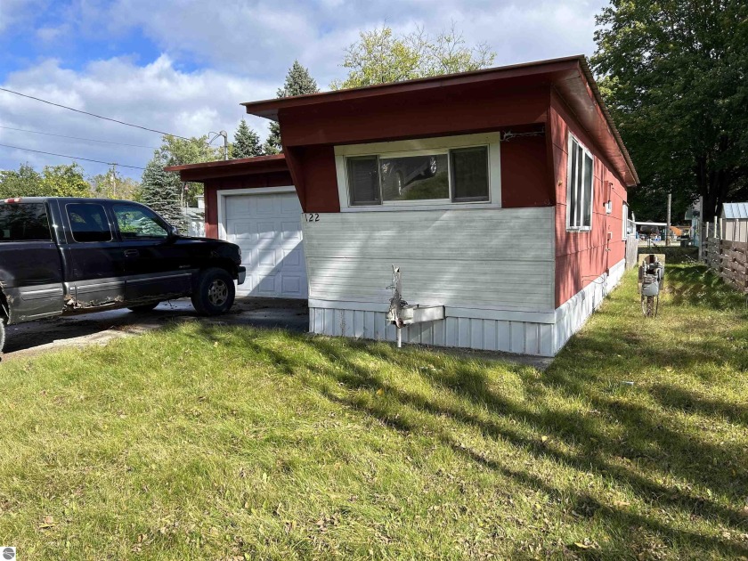 Just a short walk to Ausable River. Small 1 bedroom single wide - Beach Home for sale in Oscoda, Michigan on Beachhouse.com