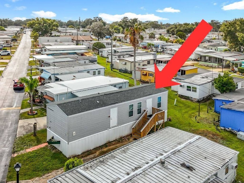 Keep the home where it is, or MOVE IT TO YOUR OWN LOT! Welcome - Beach Home for sale in St. Petersburg, Florida on Beachhouse.com