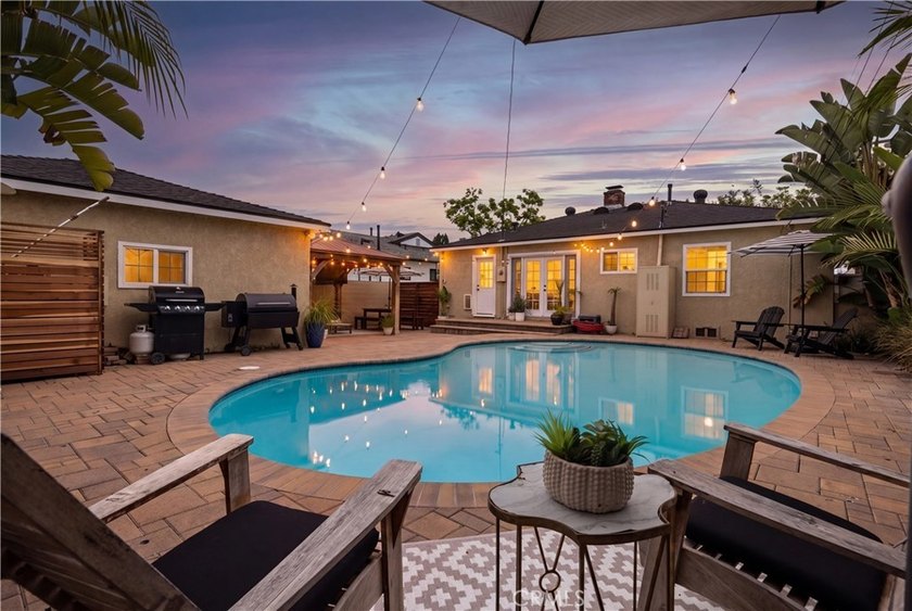 Beautifully remodeled 3-bedroom, 2-bath pool home featuring an - Beach Home for sale in Long Beach, California on Beachhouse.com