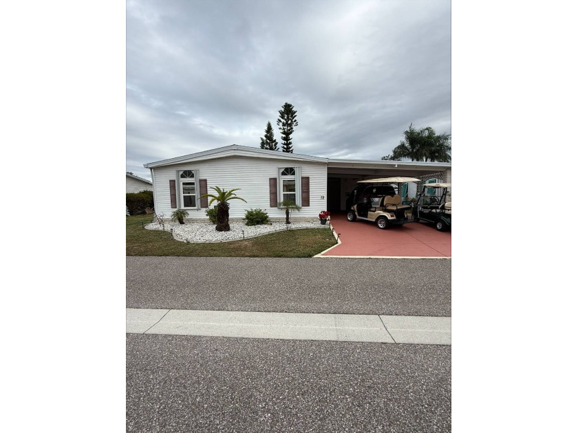 This beautiful 2 bedroom, 2 bath, fully furnished home has - Beach Home for sale in Punta Gorda, Florida on Beachhouse.com