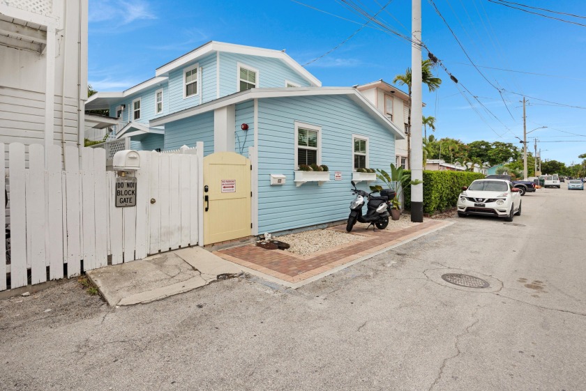 Motivated seller -- Quick Close! Welcome to 908 Catherine Street - Beach Home for sale in Key West, Florida on Beachhouse.com