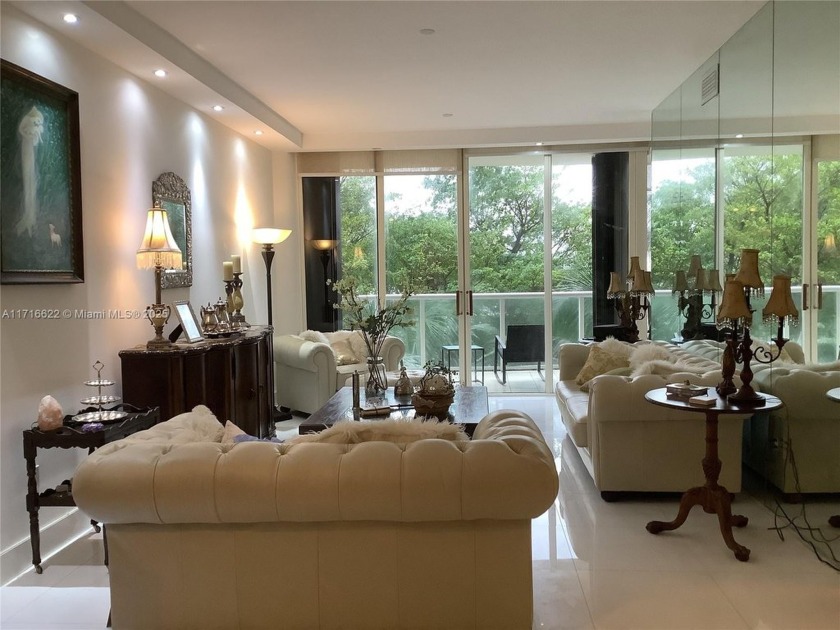 Huge luxurious height ceiling one bedroom apartment with - Beach Condo for sale in Aventura, Florida on Beachhouse.com