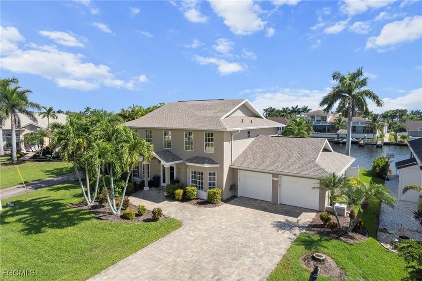 Welcome to your slice of Southwest Florida paradise! Nestled in - Beach Home for sale in Cape Coral, Florida on Beachhouse.com