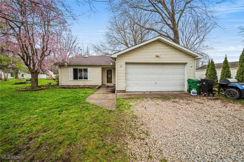Large corner lot with 3 parcel numbers included with this - Beach Home for sale in Madison, Ohio on Beachhouse.com
