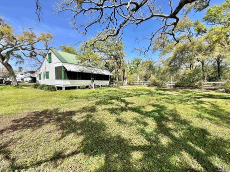 Situated on Grand Isle, this historic two bedroom, two bathroom - Beach Home for sale in Grand Isle, Louisiana on Beachhouse.com