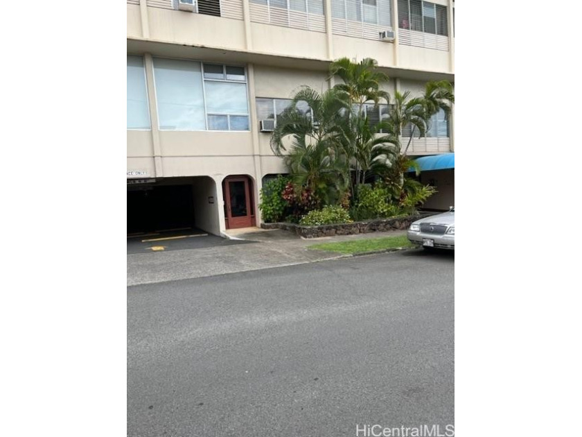 information not guaranteed and subject to error, omission, and - Beach Commercial for sale in Honolulu, Hawaii on Beachhouse.com