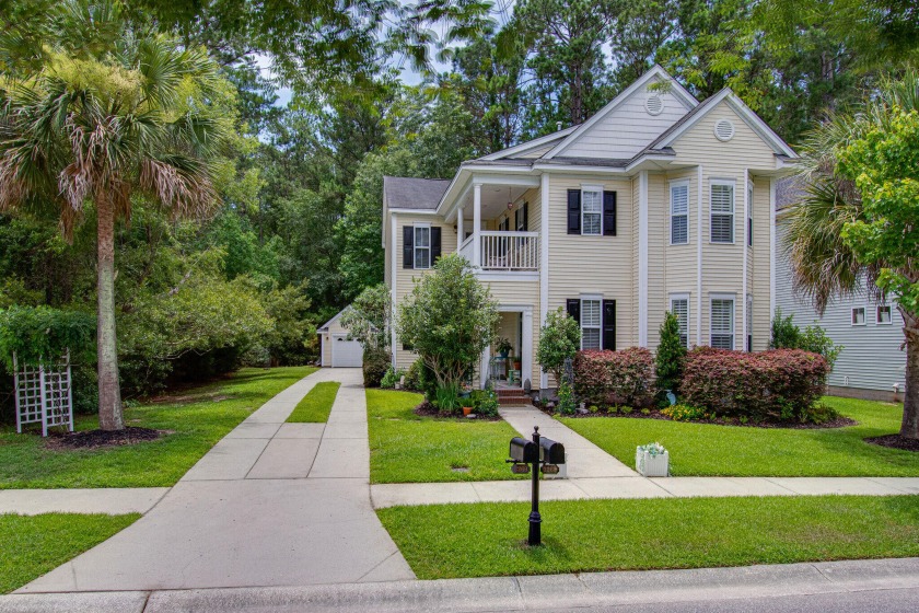 This move in ready home in the Village at Park West is nestled - Beach Home for sale in Mount Pleasant, South Carolina on Beachhouse.com