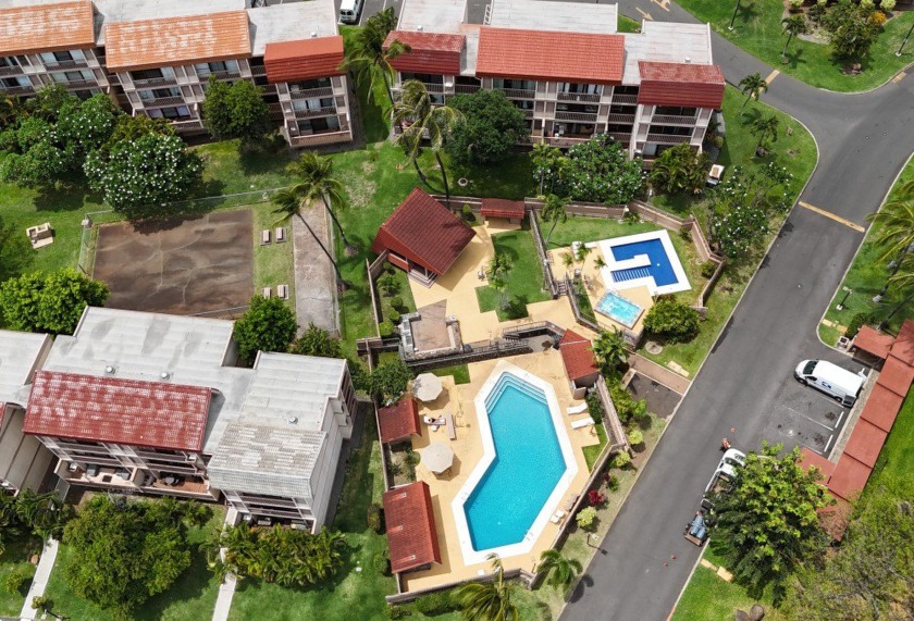 An exceptionally charming 3-bedroom, 1-bathroom, Condo located - Beach Condo for sale in Waianae, Hawaii on Beachhouse.com