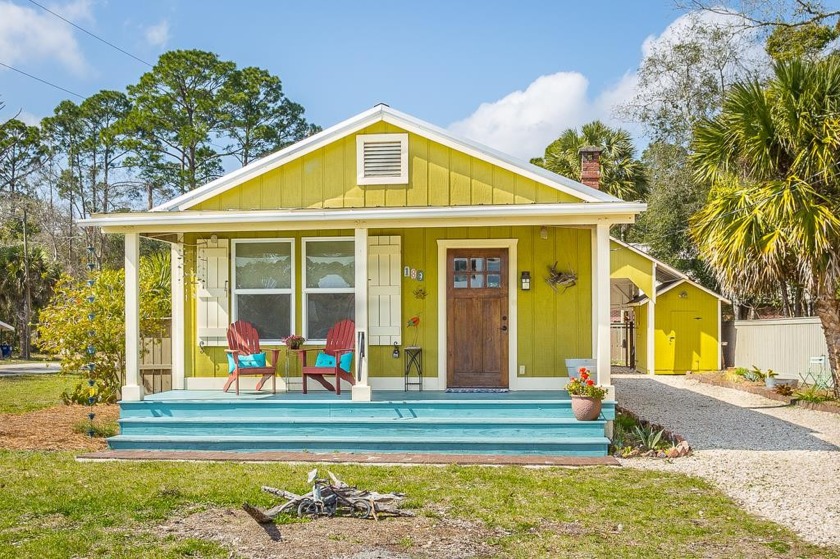 Intimate Apalachicola hideaway, renovated and turnkey! - Beach Home for sale in Apalachicola, Florida on Beachhouse.com