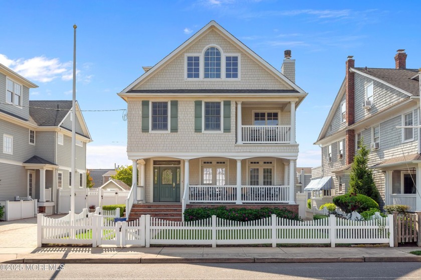Custom seashore colonial ideally situated in the southern end of - Beach Home for sale in Bay Head, New Jersey on Beachhouse.com