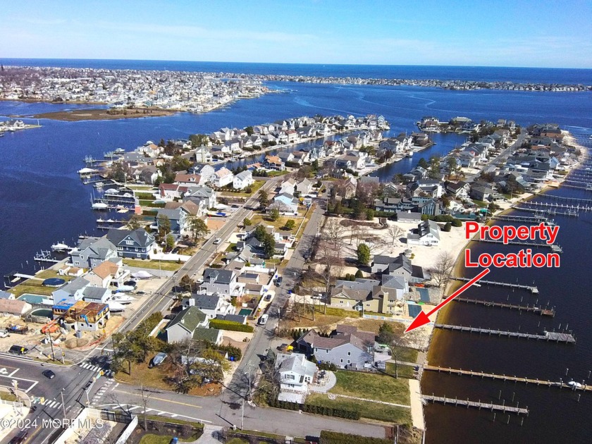 THIS BEAUTIFUL PIECE OF LAND ON THE METEDECONK RIVER IS ON 51 FT - Beach Residential Land for sale in Brick, New Jersey on Beachhouse.com