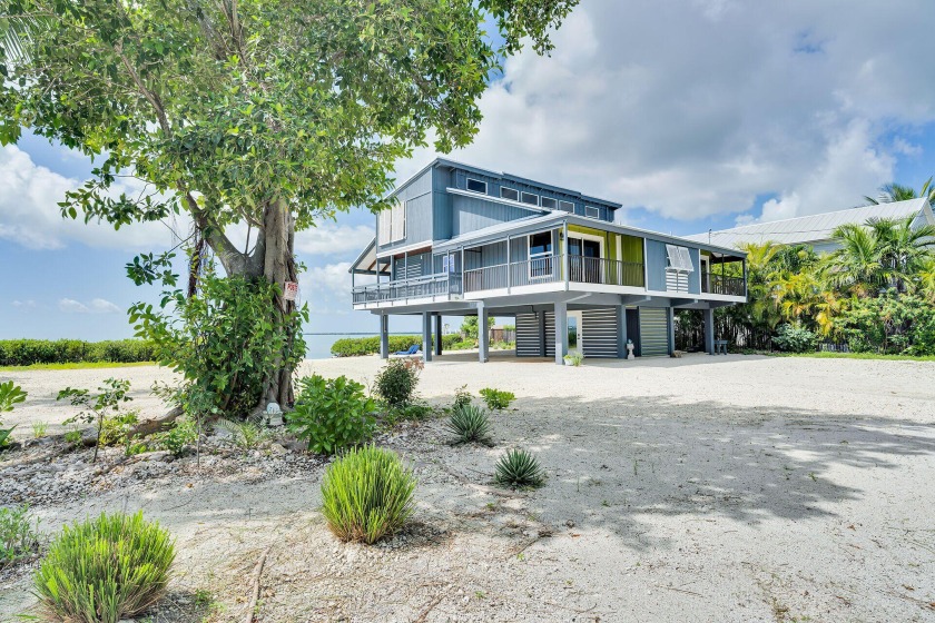 SELLER FINANCING AVAILABLE! This Beautiful Oceanfront Home in - Beach Home for sale in Cudjoe Key, Florida on Beachhouse.com