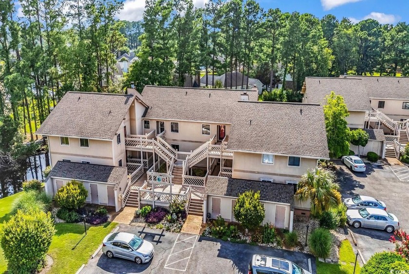 Renovated top to bottom, this Shorewood unit located less than - Beach Condo for sale in Myrtle Beach, South Carolina on Beachhouse.com