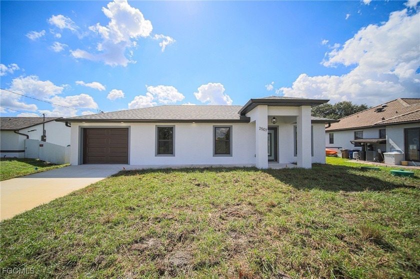 Brand-new construction - just finished! This beautifully - Beach Home for sale in Lehigh Acres, Florida on Beachhouse.com