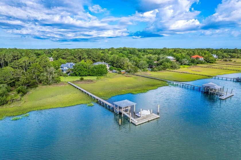 Exceptional 2.52 acre estate on the Stono River with deepwater - Beach Home for sale in Johns Island, South Carolina on Beachhouse.com
