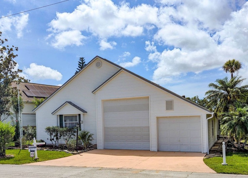 This is the perfect winter retreat, investment opportunity or - Beach Home for sale in Titusville, Florida on Beachhouse.com