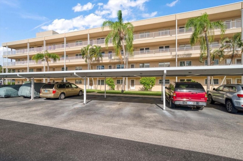 This spacious 3rd floor 2BR/2BA condo is located across the - Beach Condo for sale in St. Petersburg, Florida on Beachhouse.com