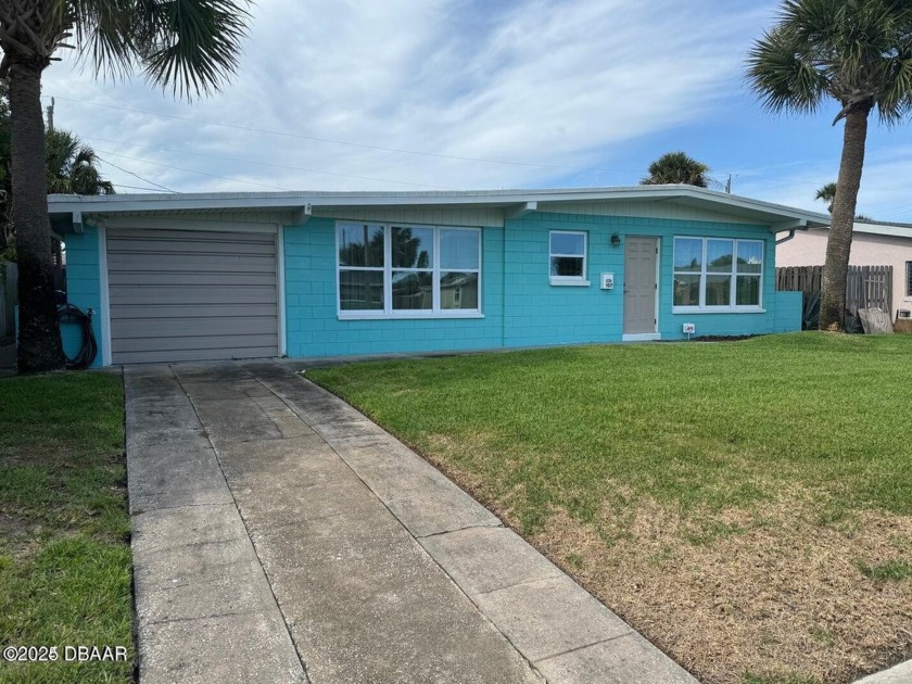 Beachside upgraded solid block 3/2 home with garage. NEW Septic - Beach Home for sale in Ormond Beach, Florida on Beachhouse.com
