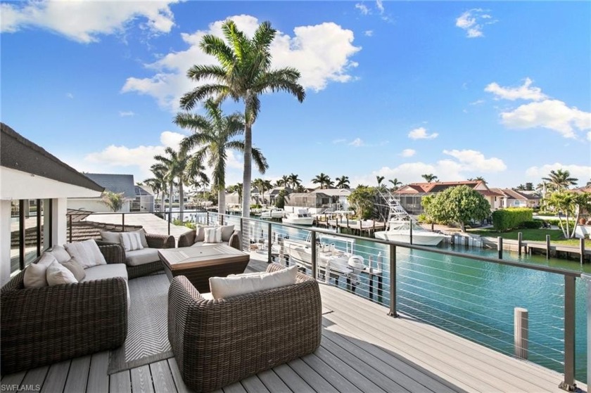 EXCEPTIONAL DOUBLE LOT WATERFRONT ESTATE - 200 FEET OF DIRECT - Beach Home for sale in Marco Island, Florida on Beachhouse.com