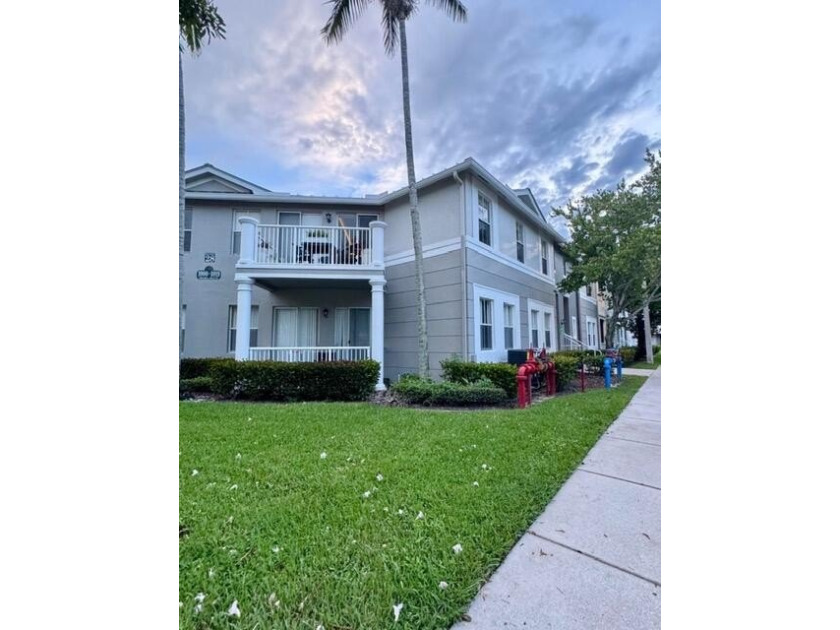 ATTENTION INVESTORS & HOMEOWNERS! No rental restrictions - rare - Beach Condo for sale in Royal Palm Beach, Florida on Beachhouse.com