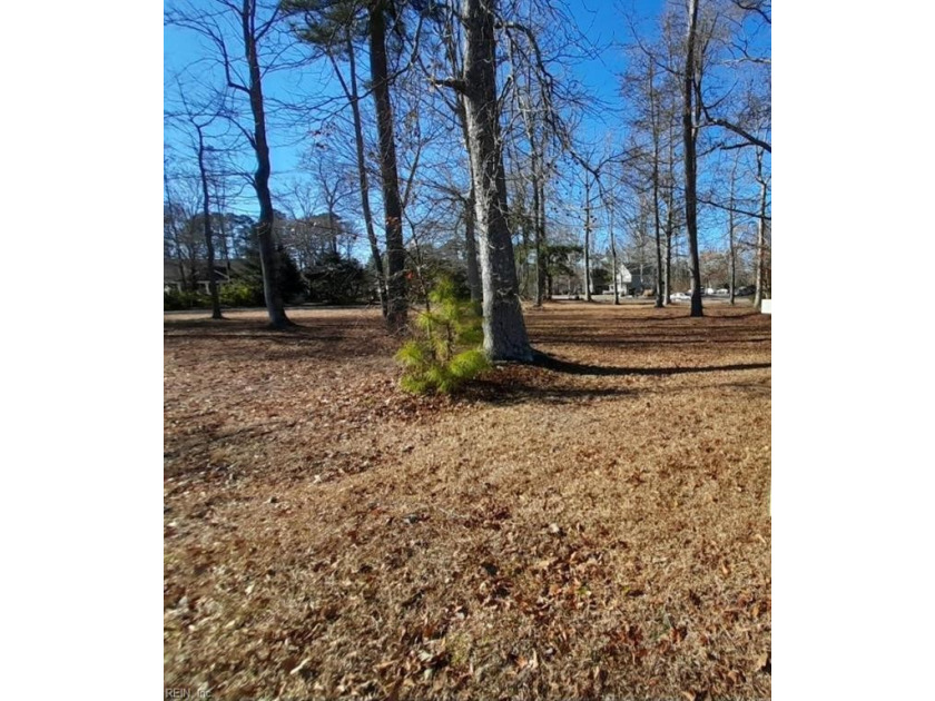 Prime Commercial Building Lot. 279 road frontage on Hwy 17 North - Beach Lot for sale in Elizabeth City, North Carolina on Beachhouse.com