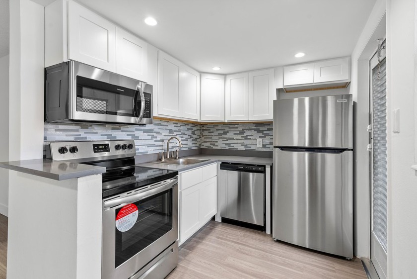 Bright, modern, and move-in ready! This beautifully updated - Beach Condo for sale in Boynton Beach, Florida on Beachhouse.com