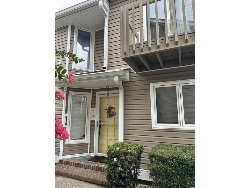 Sought-after End-Unit Townhouse in the boutique community of - Beach Townhome/Townhouse for sale in Myrtle Beach, South Carolina on Beachhouse.com