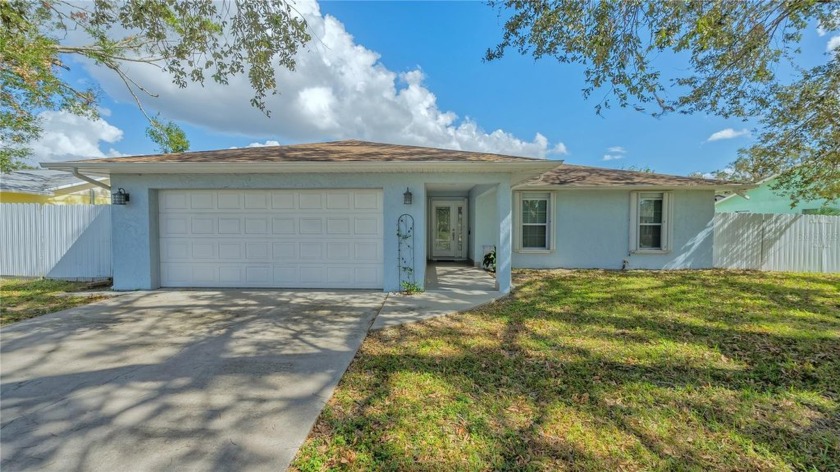 One or more photo(s) has been virtually staged. NO HURRICANE - Beach Home for sale in Sarasota, Florida on Beachhouse.com