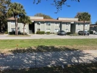 Renovated in 2022 this 2 bed 2 bath condo is 1006 sq. ft - Beach Condo for sale in Palm Coast, Florida on Beachhouse.com