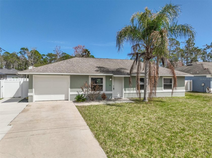 Under contract-accepting backup offers. Beautifully updated - Beach Home for sale in Palm Coast, Florida on Beachhouse.com