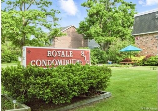Great northend location for a handyman or investor. Across the - Beach Condo for sale in Port Huron, Michigan on Beachhouse.com
