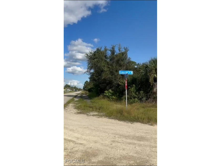Beautiful Residential Lot in Lehigh Acres! Discover the perfect - Beach Lot for sale in Lehigh Acres, Florida on Beachhouse.com