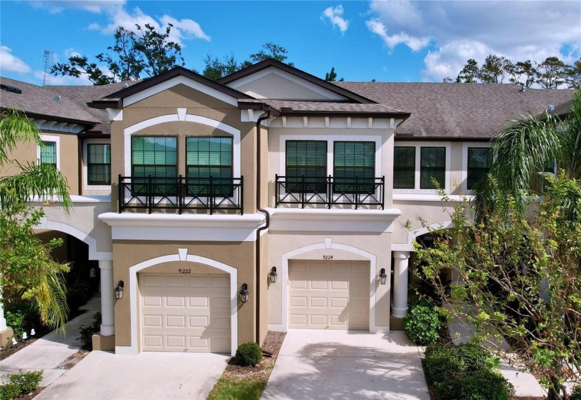 Welcome to your new home! Discover the ease of low-maintenance - Beach Townhome/Townhouse for sale in Tampa, Florida on Beachhouse.com