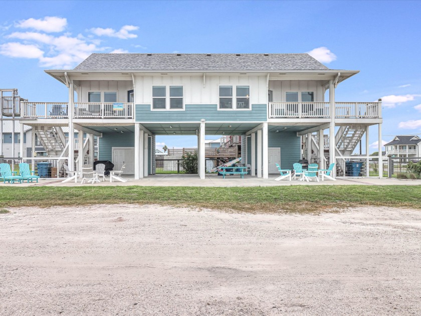 Great Waterviews! Huge yard, Kayaks, Paddleboards - Beach Vacation Rentals in Rockport, Texas on Beachhouse.com