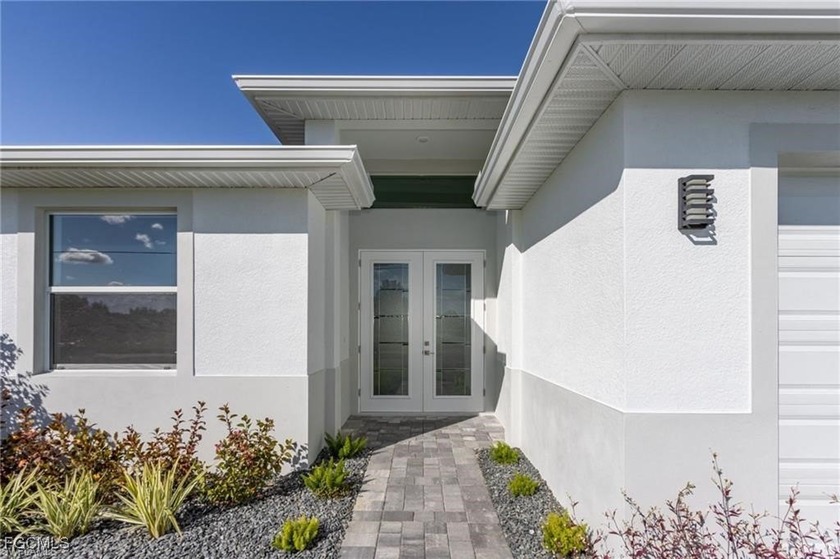 Beautiful waterfront single-family home - take advantage of an - Beach Home for sale in Cape Coral, Florida on Beachhouse.com