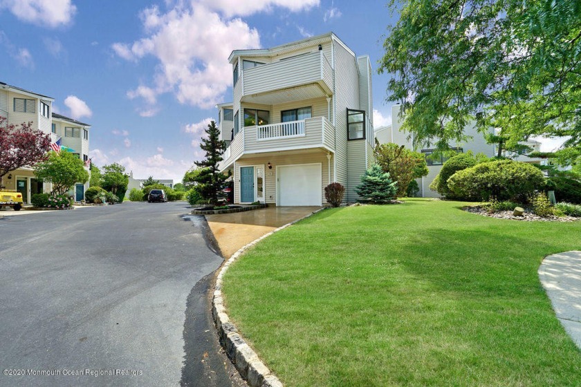 Welcome to Sea Winds, a gorgeous pet friendly townhome community - Beach Condo for sale in Long Branch, New Jersey on Beachhouse.com