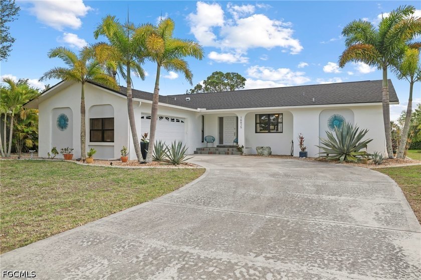 This well-maintained 3-bedroom, 2-bath pool home offers 2,280 - Beach Home for sale in Punta Gorda, Florida on Beachhouse.com