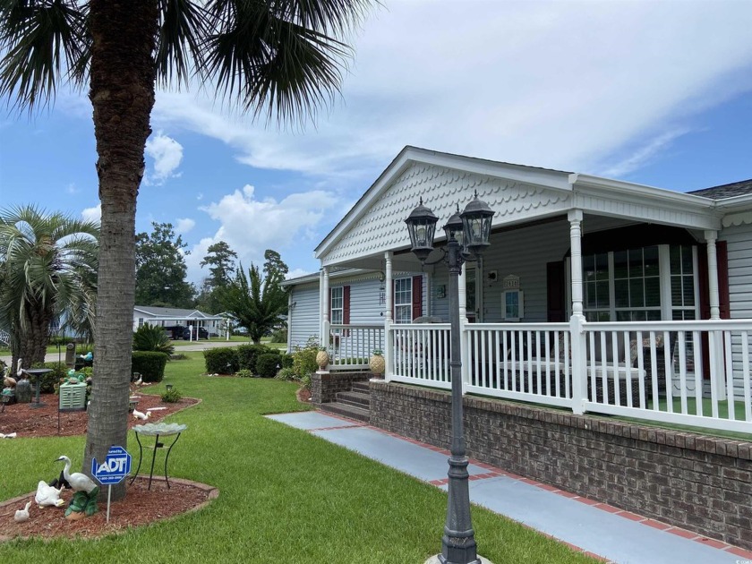 MOTIVATED SELLER...BRING AN OFFER!  Impeccably kept home on a - Beach Home for sale in Myrtle Beach, South Carolina on Beachhouse.com