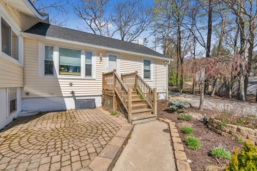 Welcome to Ogunquit- this nicely renovated condo is a quick walk - Beach Condo for sale in Ogunquit, Maine on Beachhouse.com